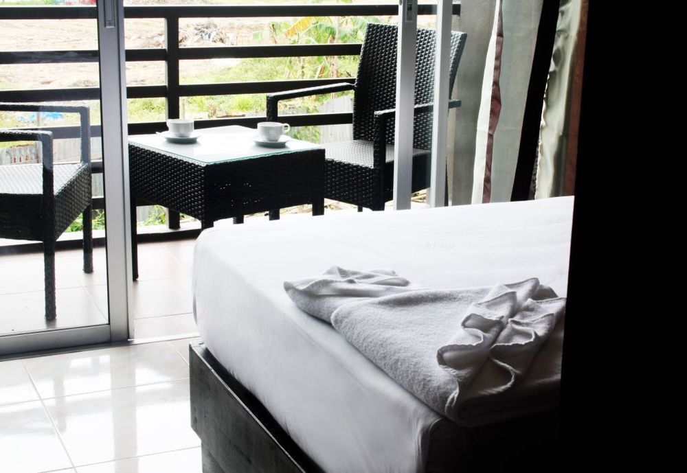 Thai Classic Hotel Patong Exterior photo